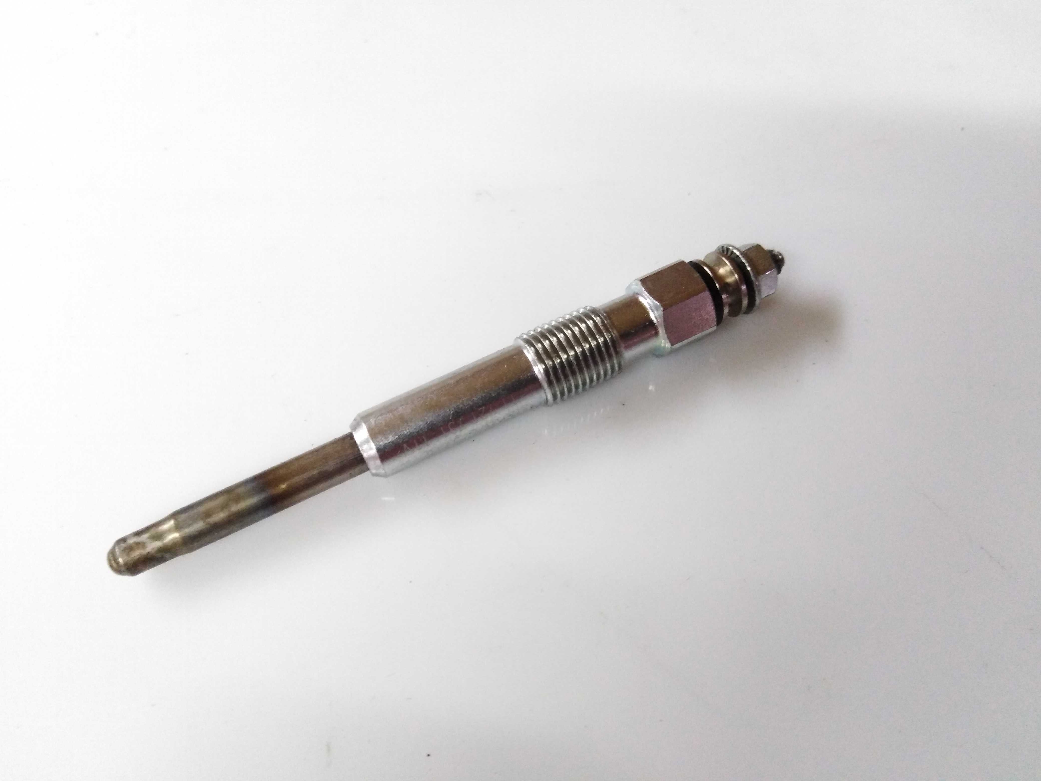 Iskra 11721731 Свеча накала