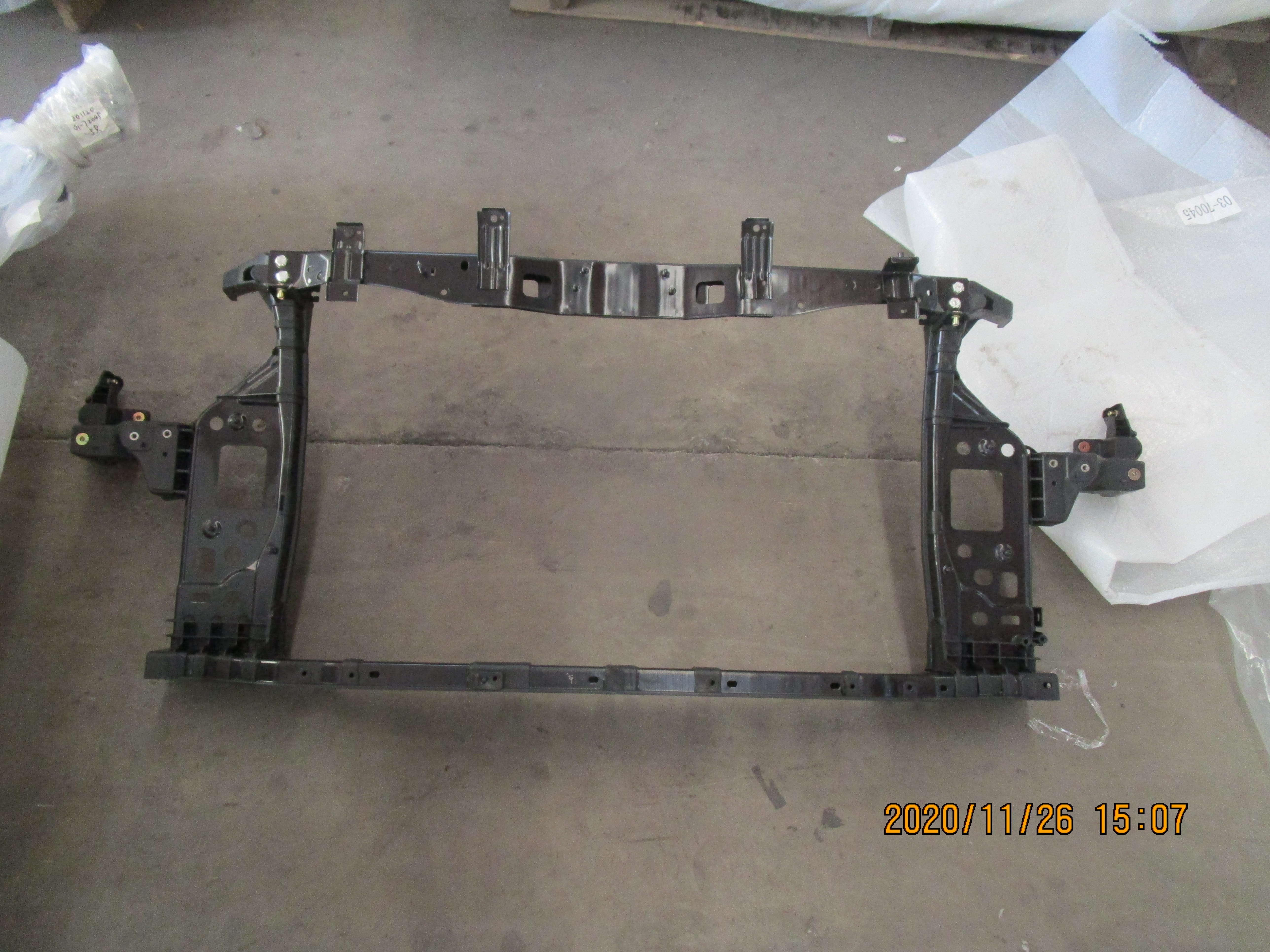 Hyundai/Kia 641014C700 Reinforcement assy body panel