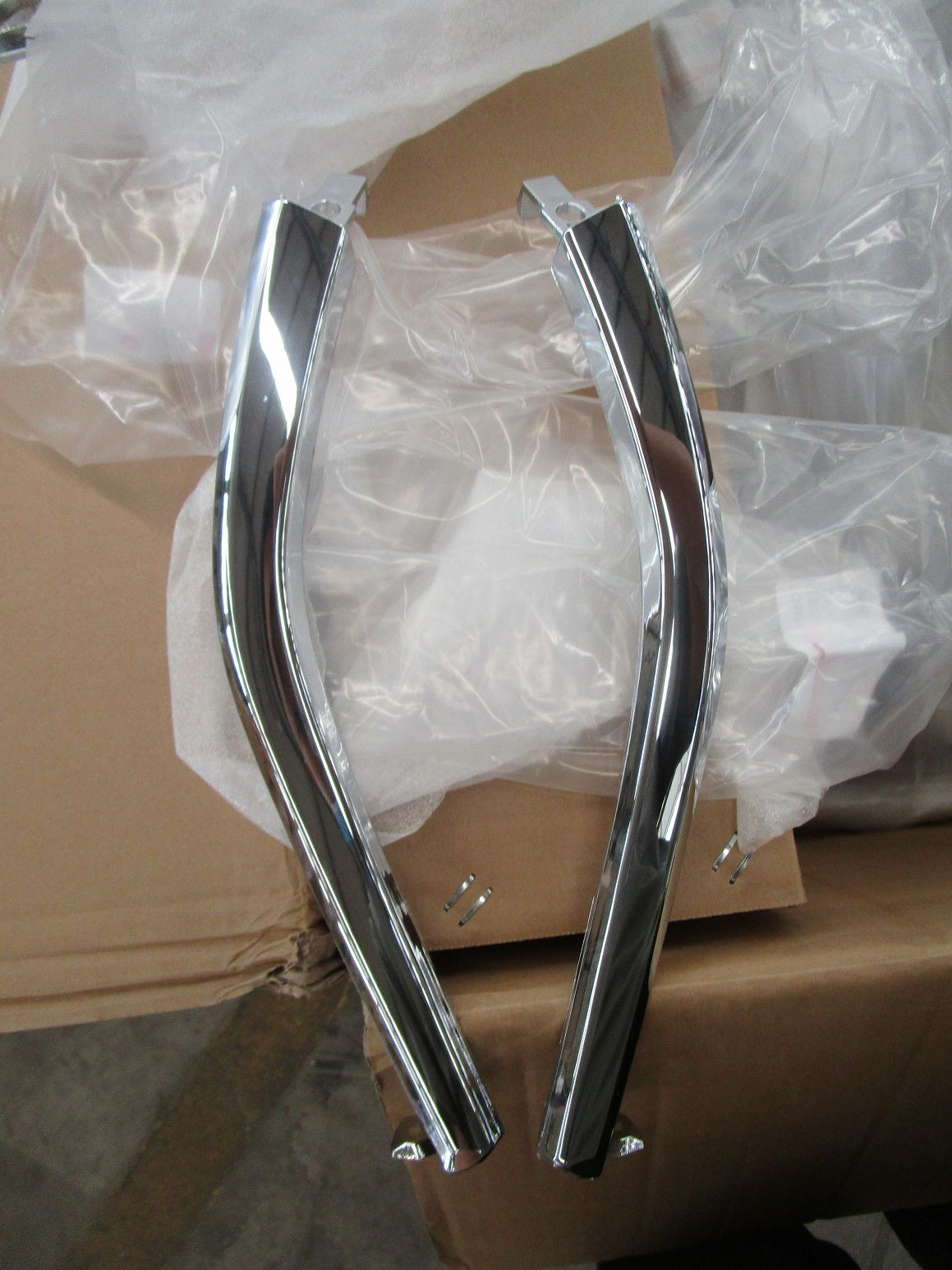 Mitsubishi 6407A145 Накладка бампера