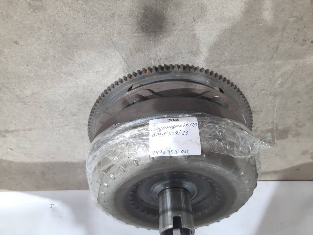 BMW 24407596066 Гидротрансформатор