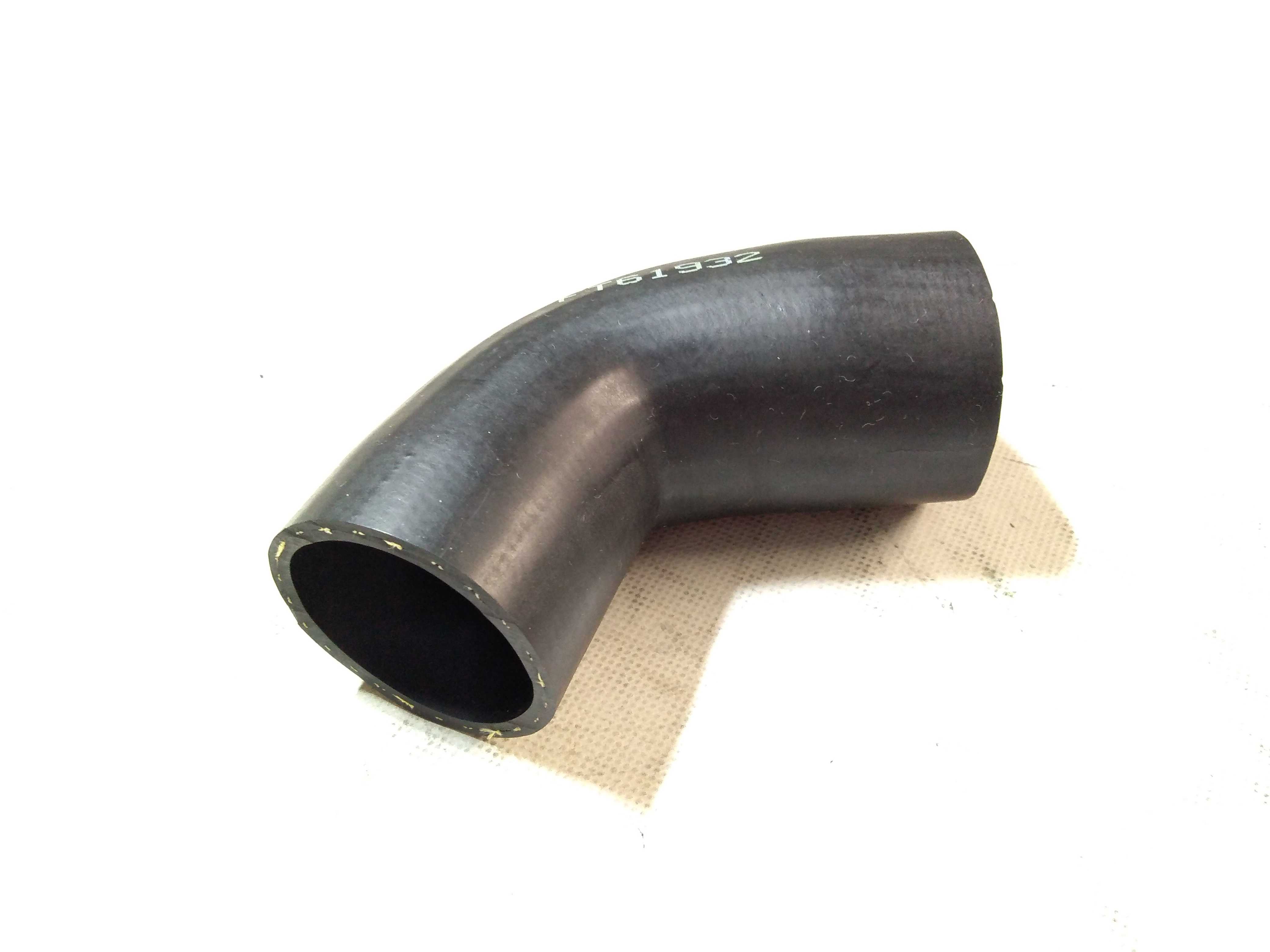 Fast FT61932 Патрубок интеркулера Fast FT61932 Патрубок интеркулера