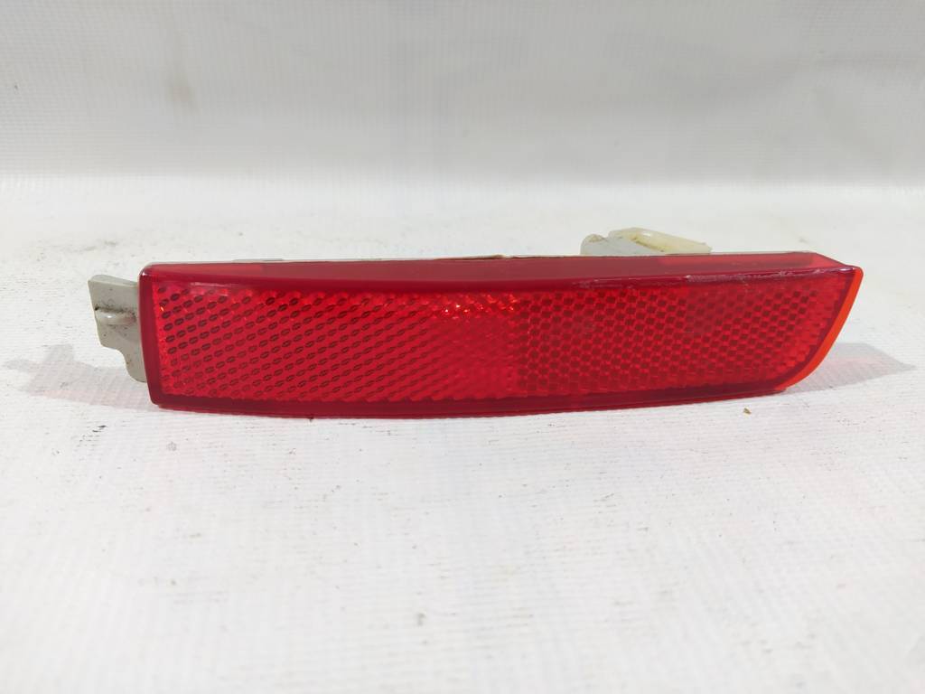 Nissan 265605C000 Reflector assy lamp